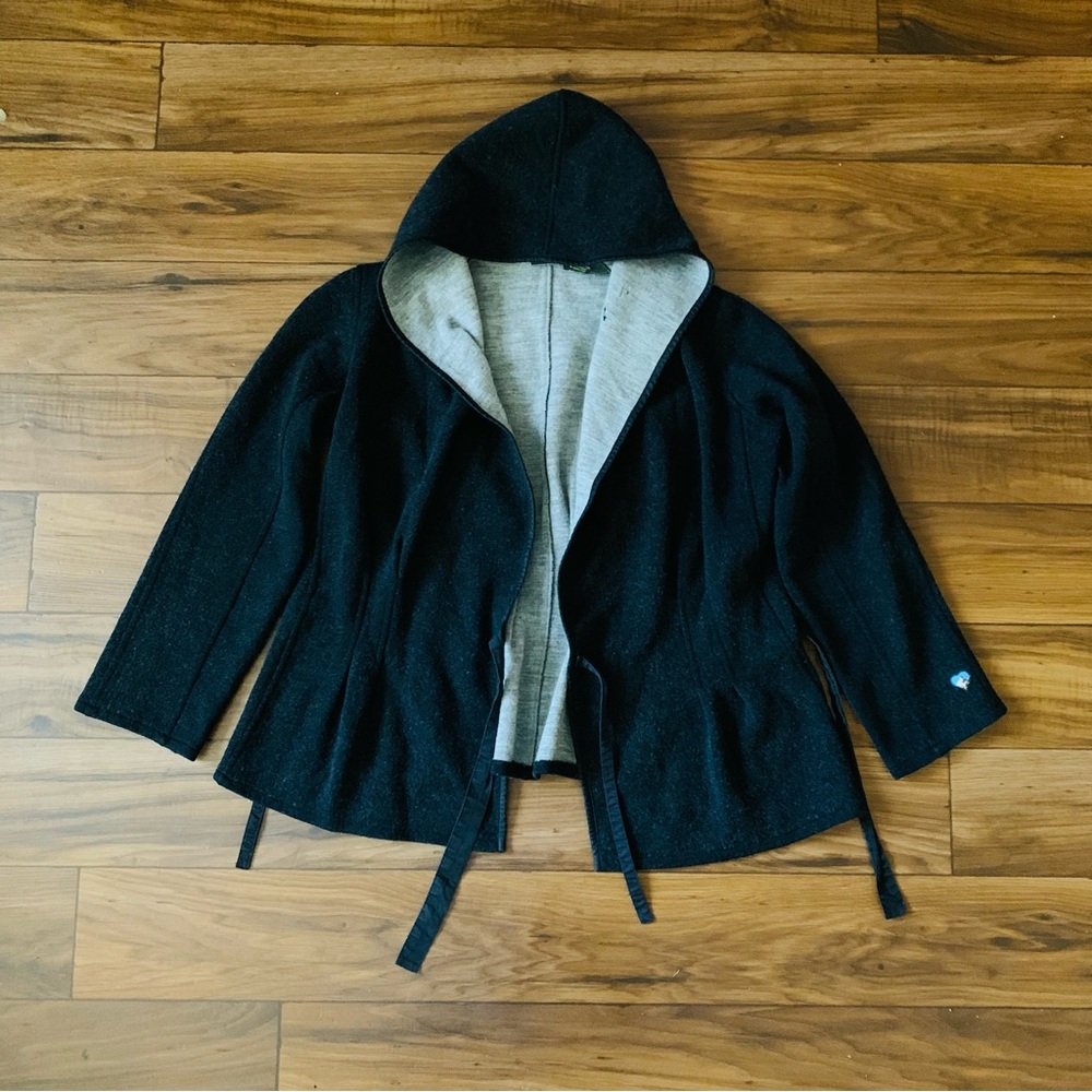 Kuhl Womens 100% Merino Wool Hooded Wrap Cardigan W/ Tie Belt Size Small